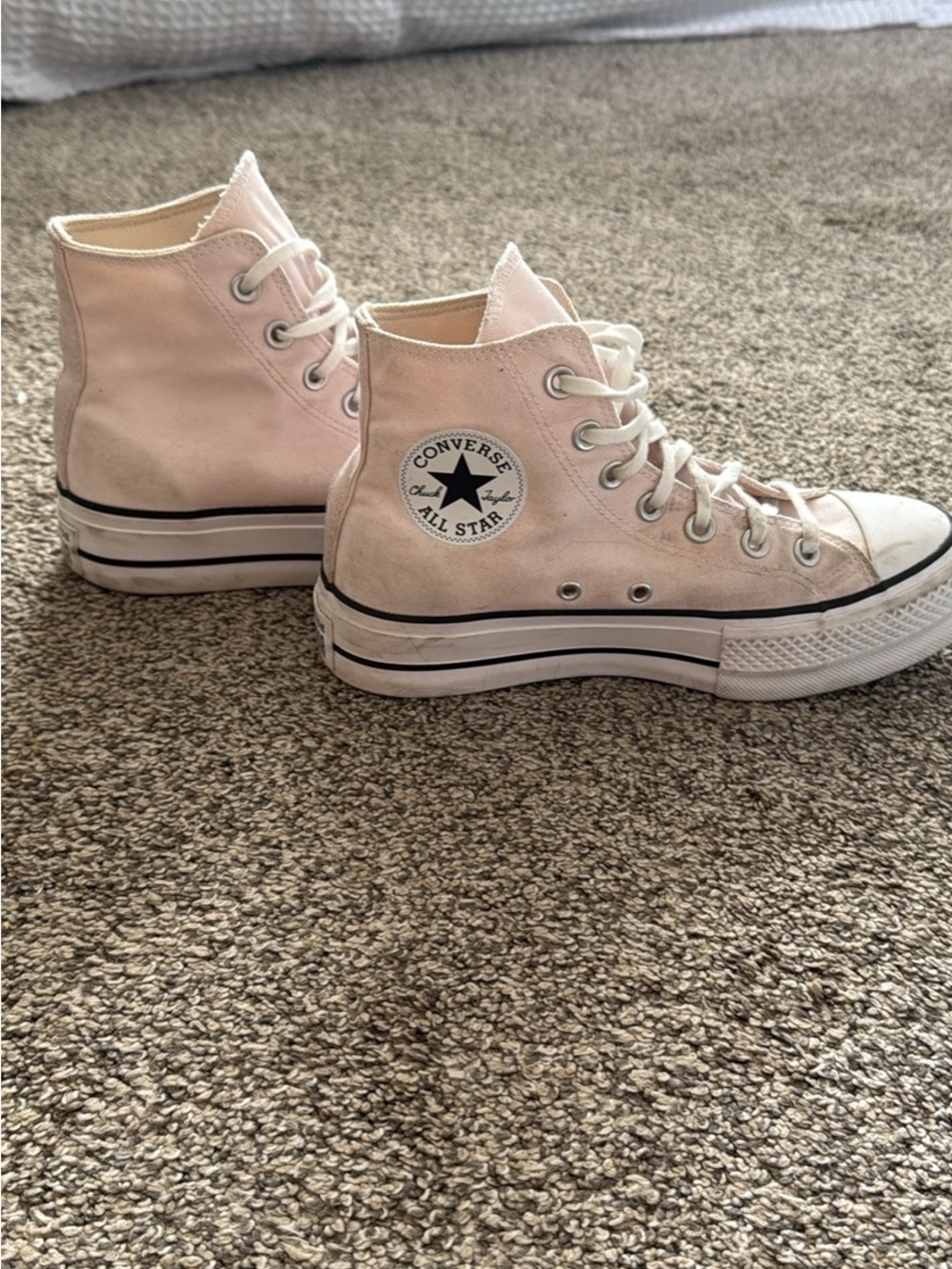 Converse High Top Platform in Light Pink